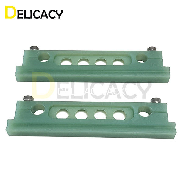 เครื่องเชื่อมกระจก Infeed Prism Kurz Conveyor ไนลอน Rack 62M-1025113 สําหรับ Soucan 1075 เครื่องเชื่อมกระจก